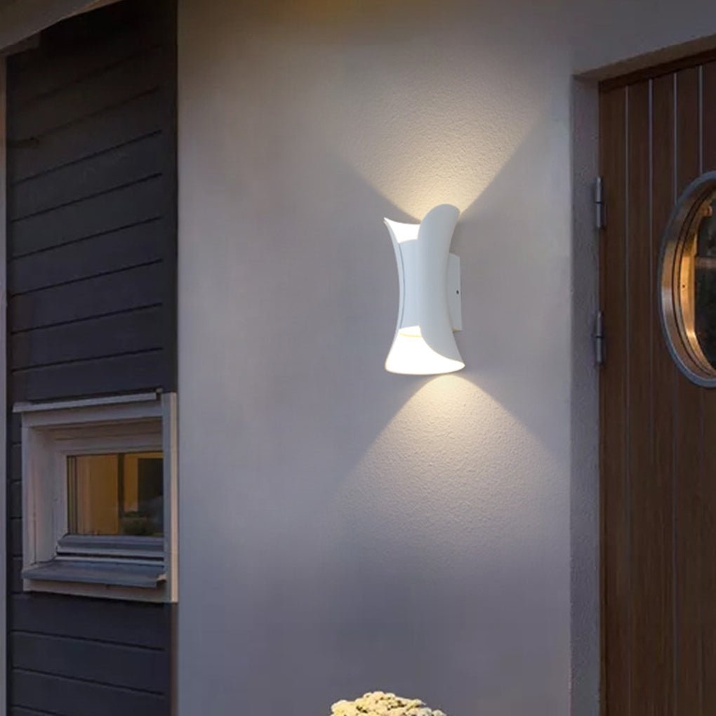 Curved LED Up and Down Lighting Waterproof Modern Outdoor Wall Lights - Lumpaz