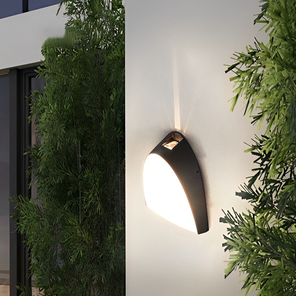 Creative LED Waterproof Aluminum Black Modern Outdoor Wall Sconce Lighting - Lumpaz