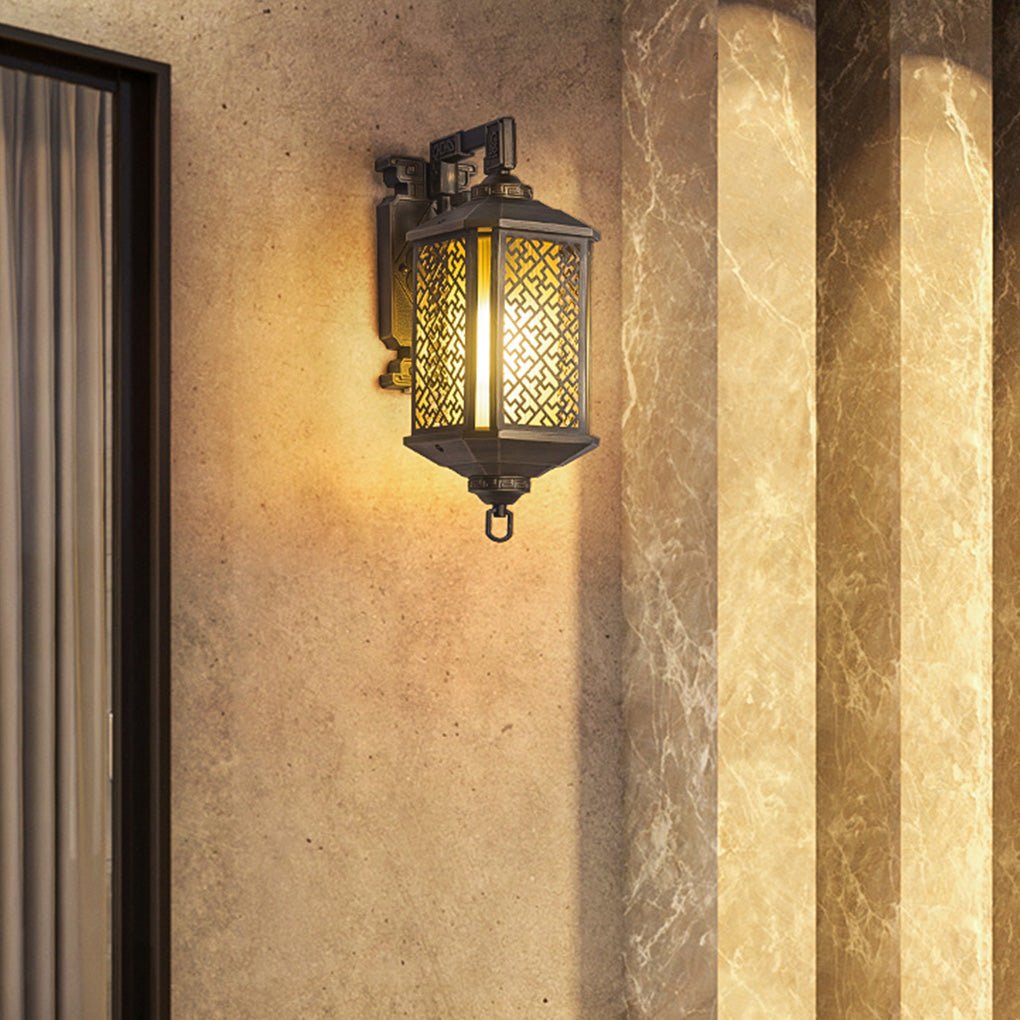 Classical Hollow Pattern Outdoor Waterproof Wall Lamp for Villa Courtyard Corridor - Lumpaz