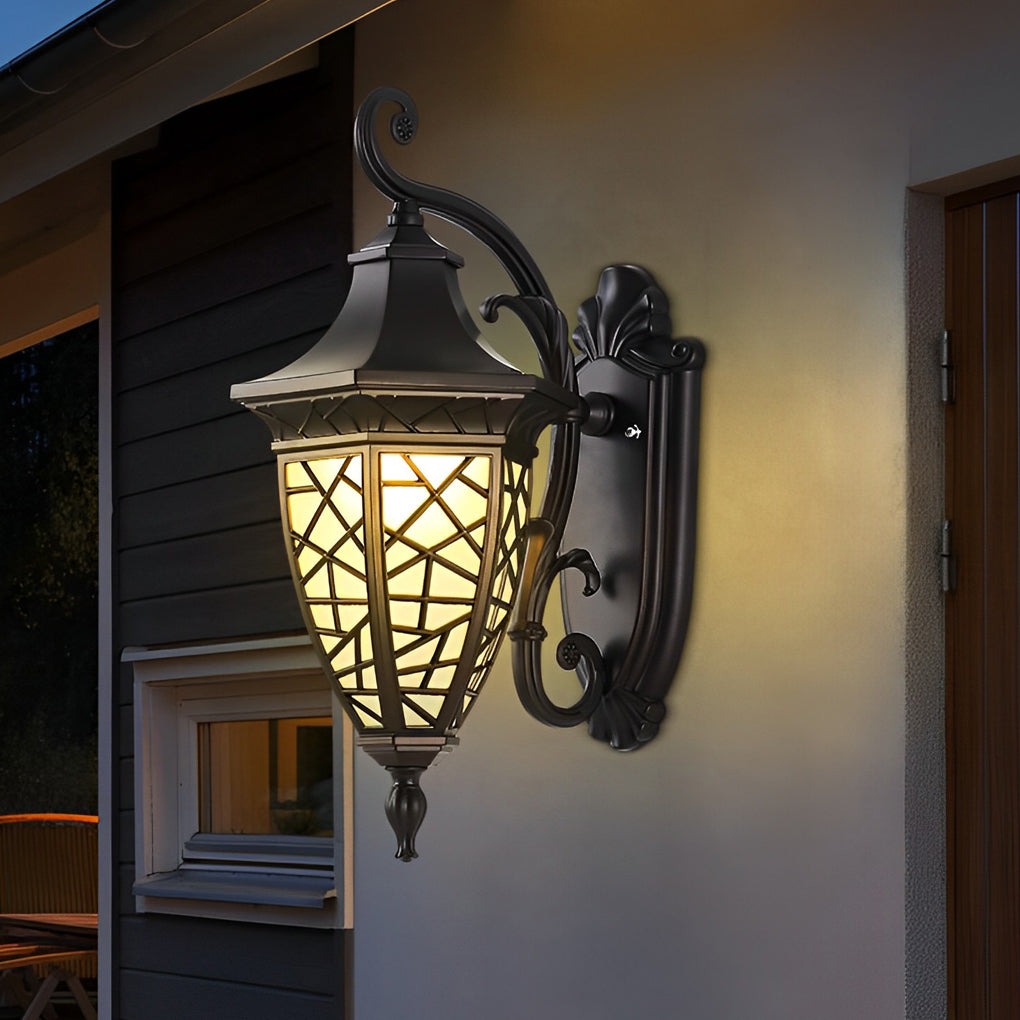 Retro Pattern Waterproof Black American Style Solar Powered Wall Lamp - Lumpaz