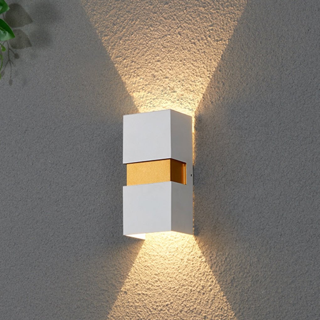 Modern Minimalist Outdoor LED Waterproof Wall Light for Villa Balcony Aisle Lighting - Lumpaz