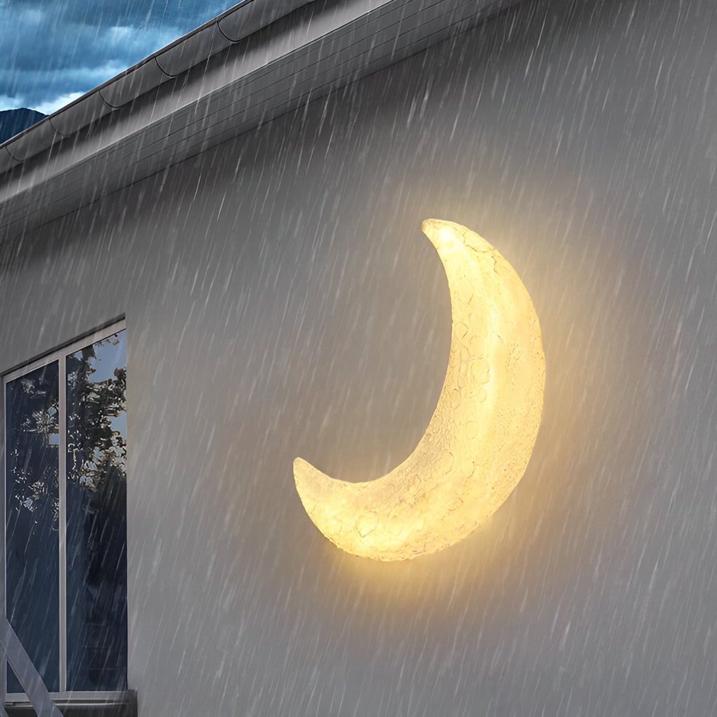 Creative Resin Moon Waterproof LED Modern Outdoor Wall Sconce Lighting - Lumpaz