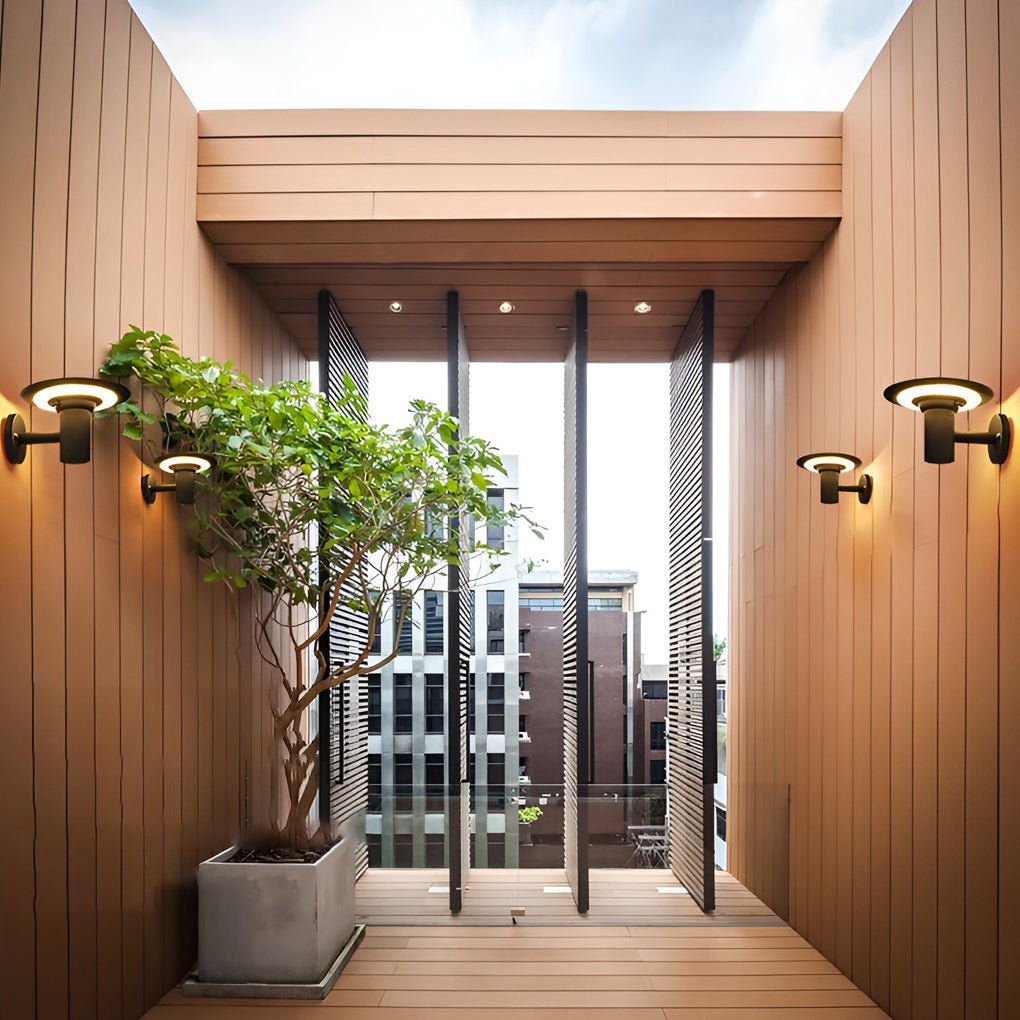 Round UFO-shaped LED Waterproof Solar Modern Outdoor Sconces Wall Lamp - Lumpaz