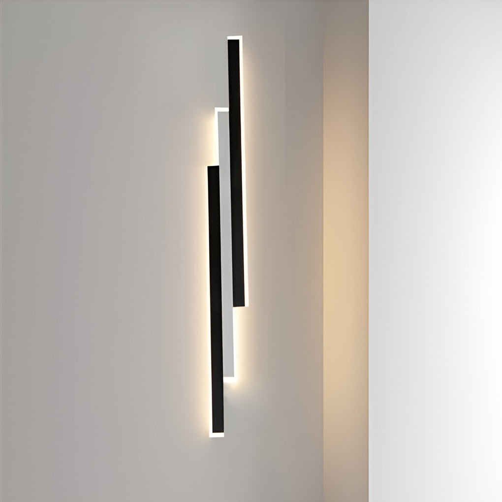 Long Strip LED Modern Outdoor Wall Sconce Lighting - Lumpaz