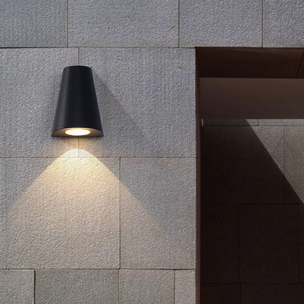 Nordic Minimalist Outdoor LED Waterproof Wall Light for Courtyard Aisle Balcony - Lumpaz