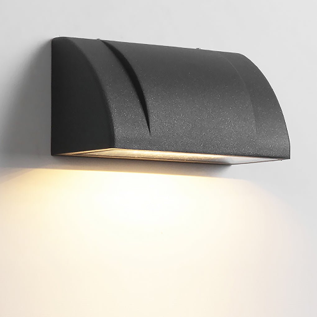 Modern Minimalist Waterproof Outdoor LED Wall Light for Patio Balcony Garden - Lumpaz