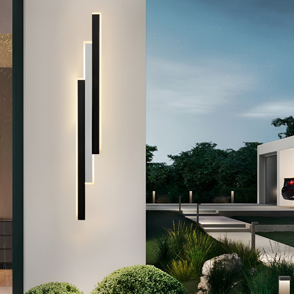 Long Strip LED Modern Outdoor Wall Sconce Lighting - Lumpaz