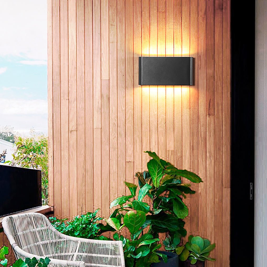 Minimalist Outdoor Waterproof LED Exterior Wall Light for Garden Balcony - Lumpaz