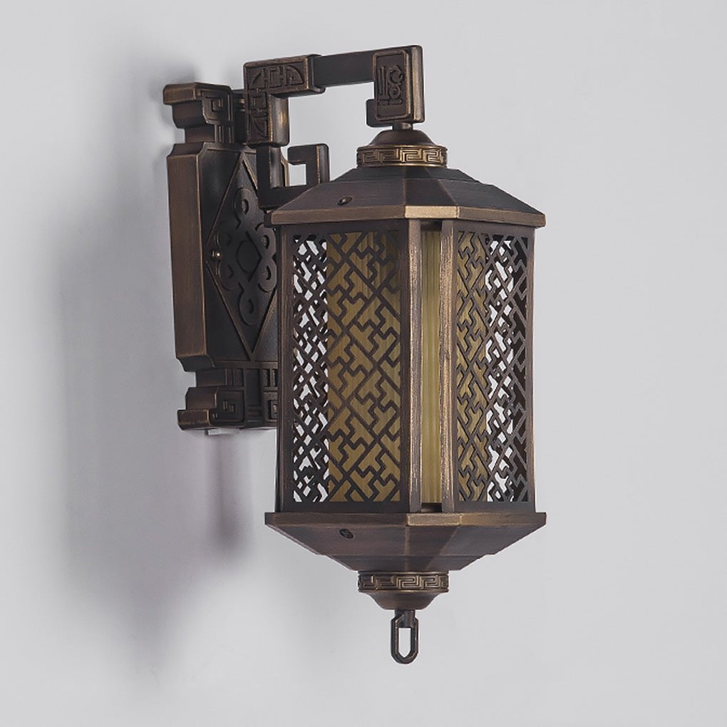 Classical Hollow Pattern Outdoor Waterproof Wall Lamp for Villa Courtyard Corridor - Lumpaz