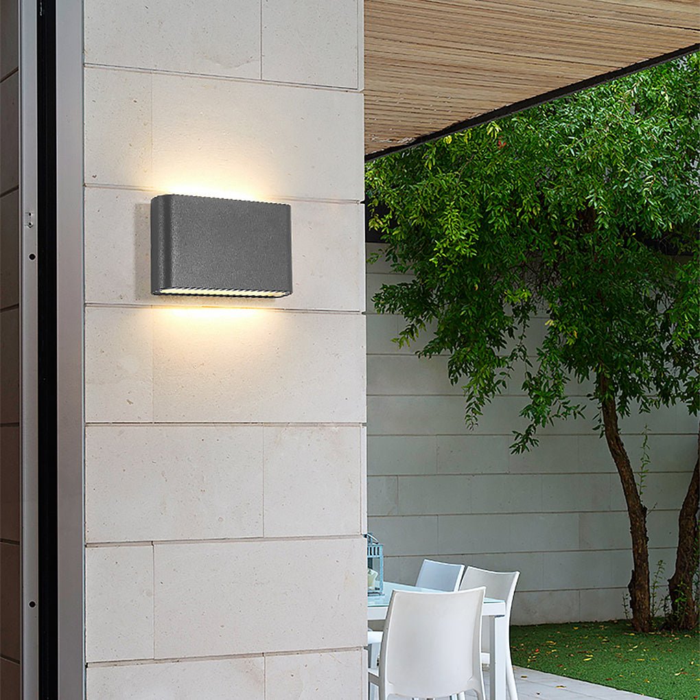 Minimalist Outdoor Waterproof LED Exterior Wall Light for Garden Balcony - Lumpaz