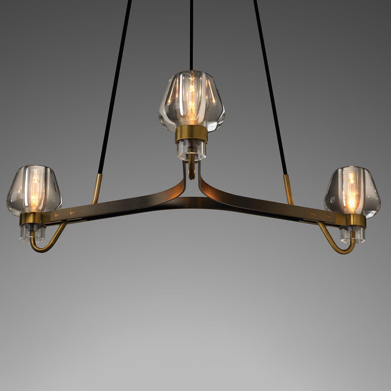 Montalembert Chandelier - Lumpaz