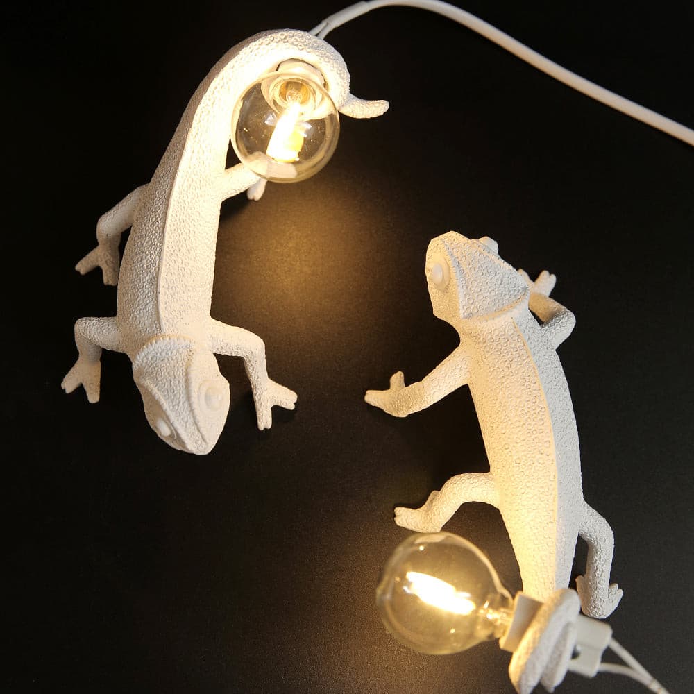 Chameleon Wall Lamp - Lumpaz