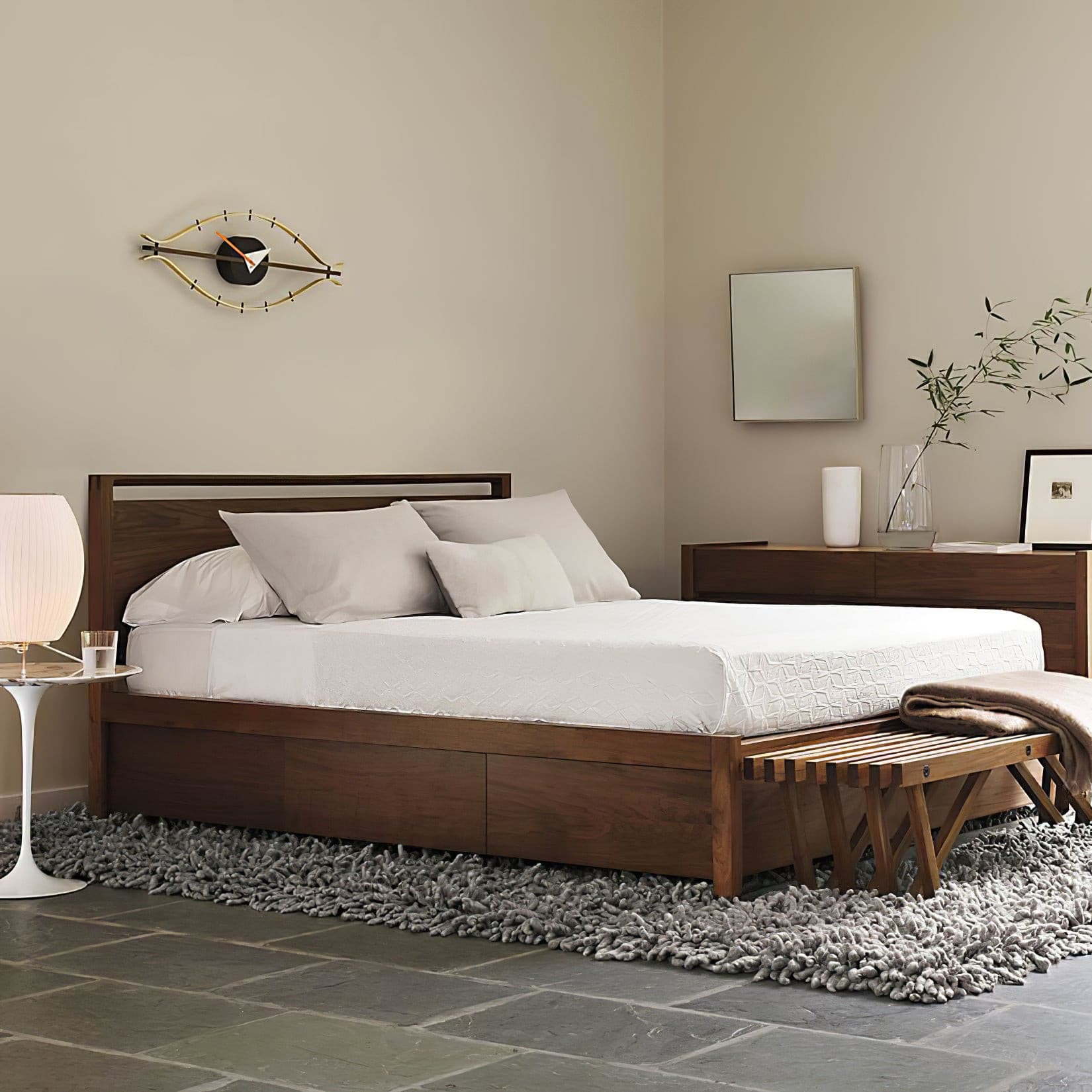 Nelson Tripod Table Lamp - Lumpaz