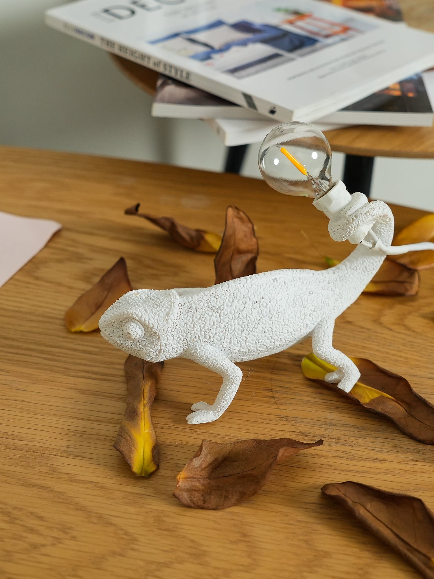 Chameleon Table Lamp - Lumpaz