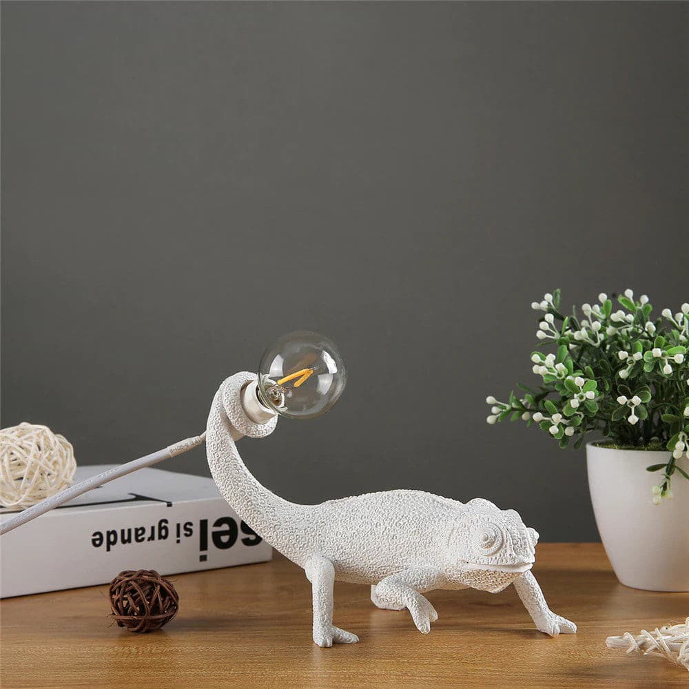 Chameleon Table Lamp - Lumpaz