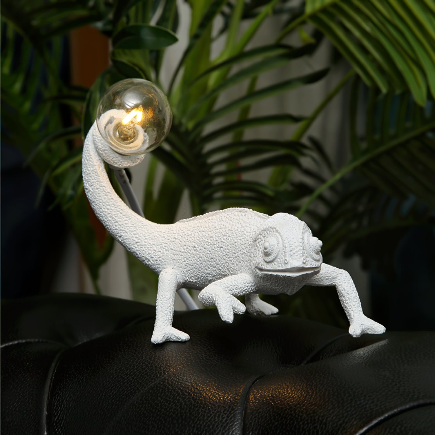 Chameleon Table Lamp - Lumpaz