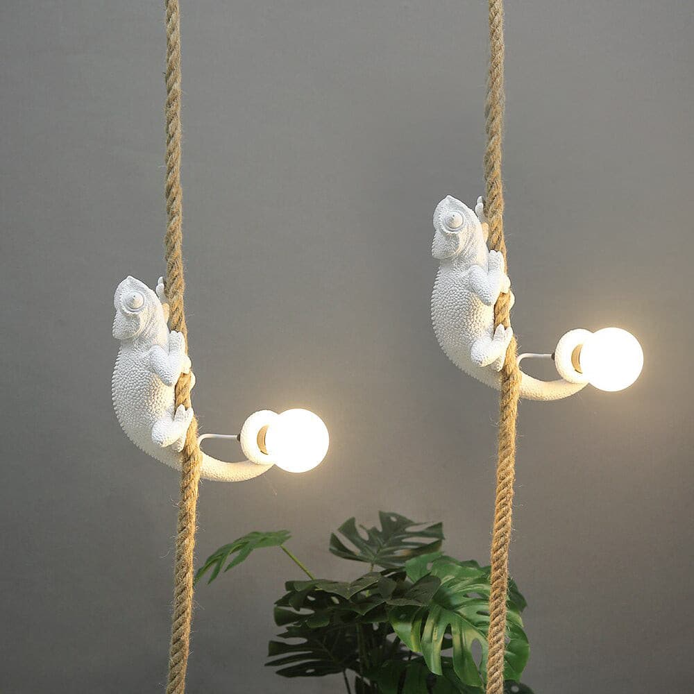Chameleon Wall Lamp - Lumpaz