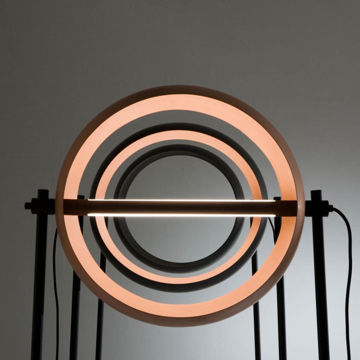 Globe Table Lamp - Lumpaz
