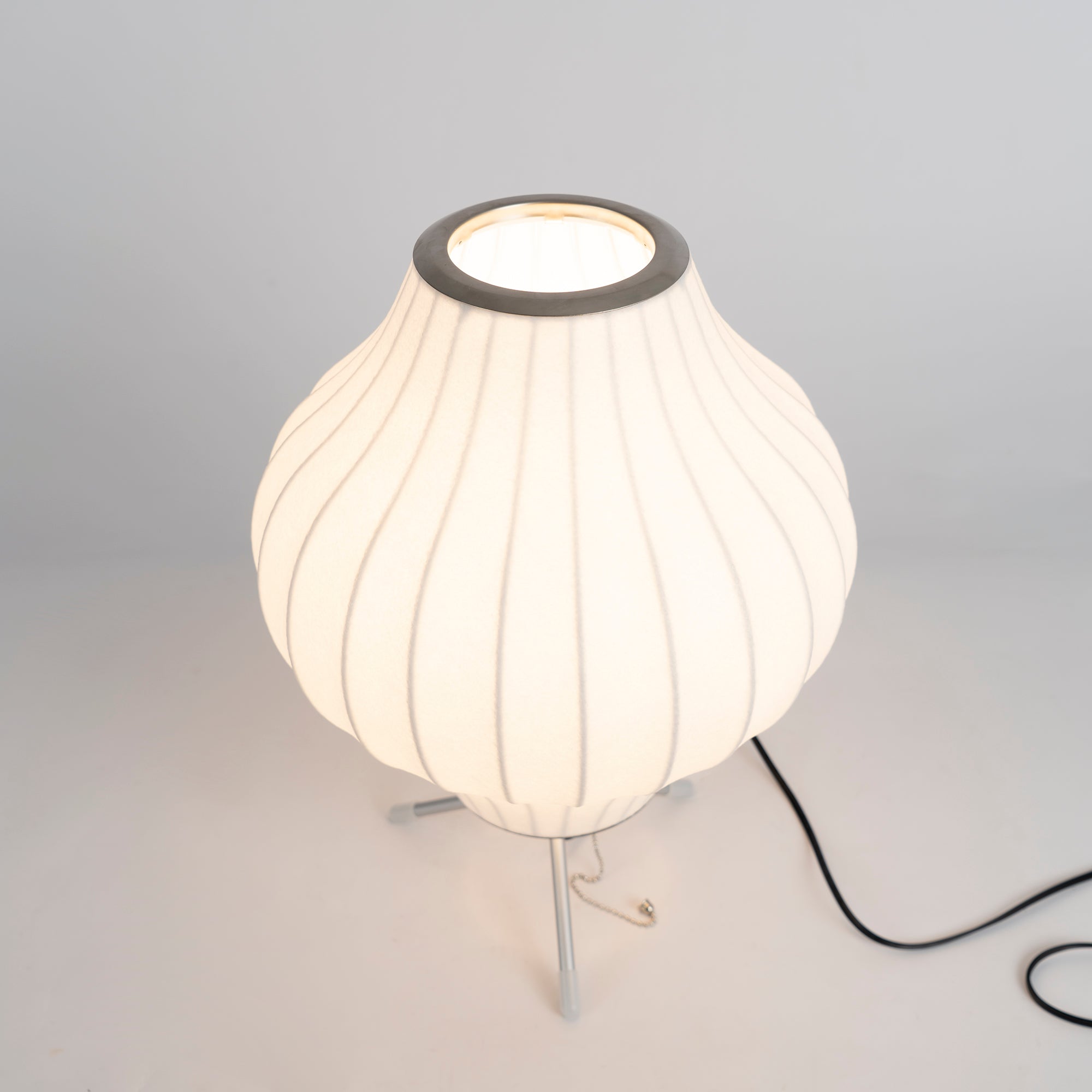 Nelson Tripod Table Lamp - Lumpaz