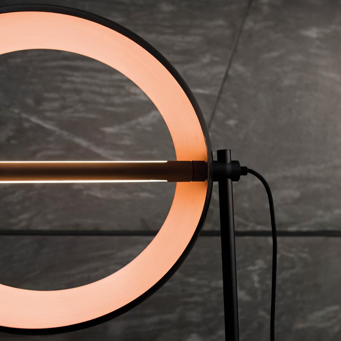 Globe Table Lamp - Lumpaz