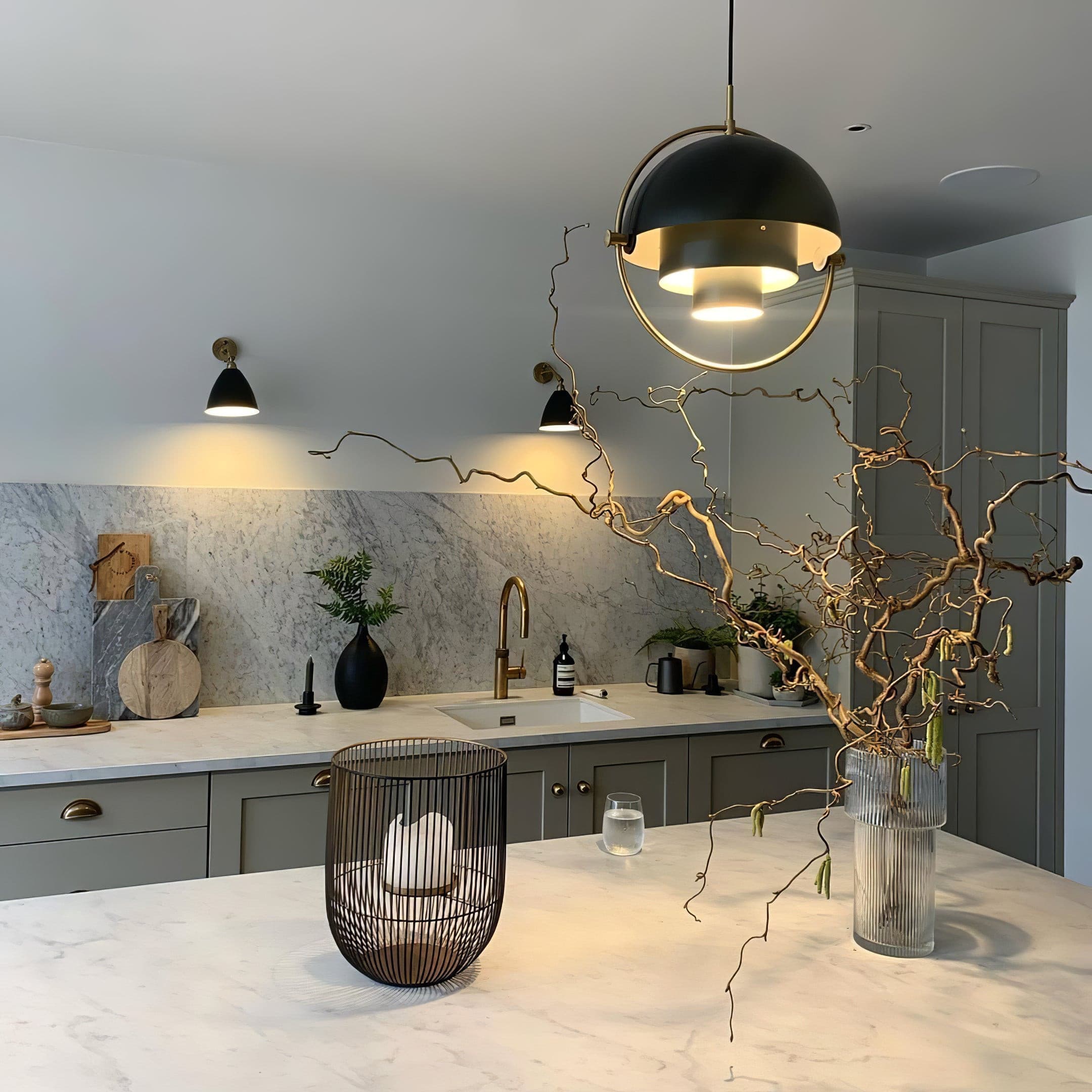 Deformed Ball Pendant Light - Lumpaz