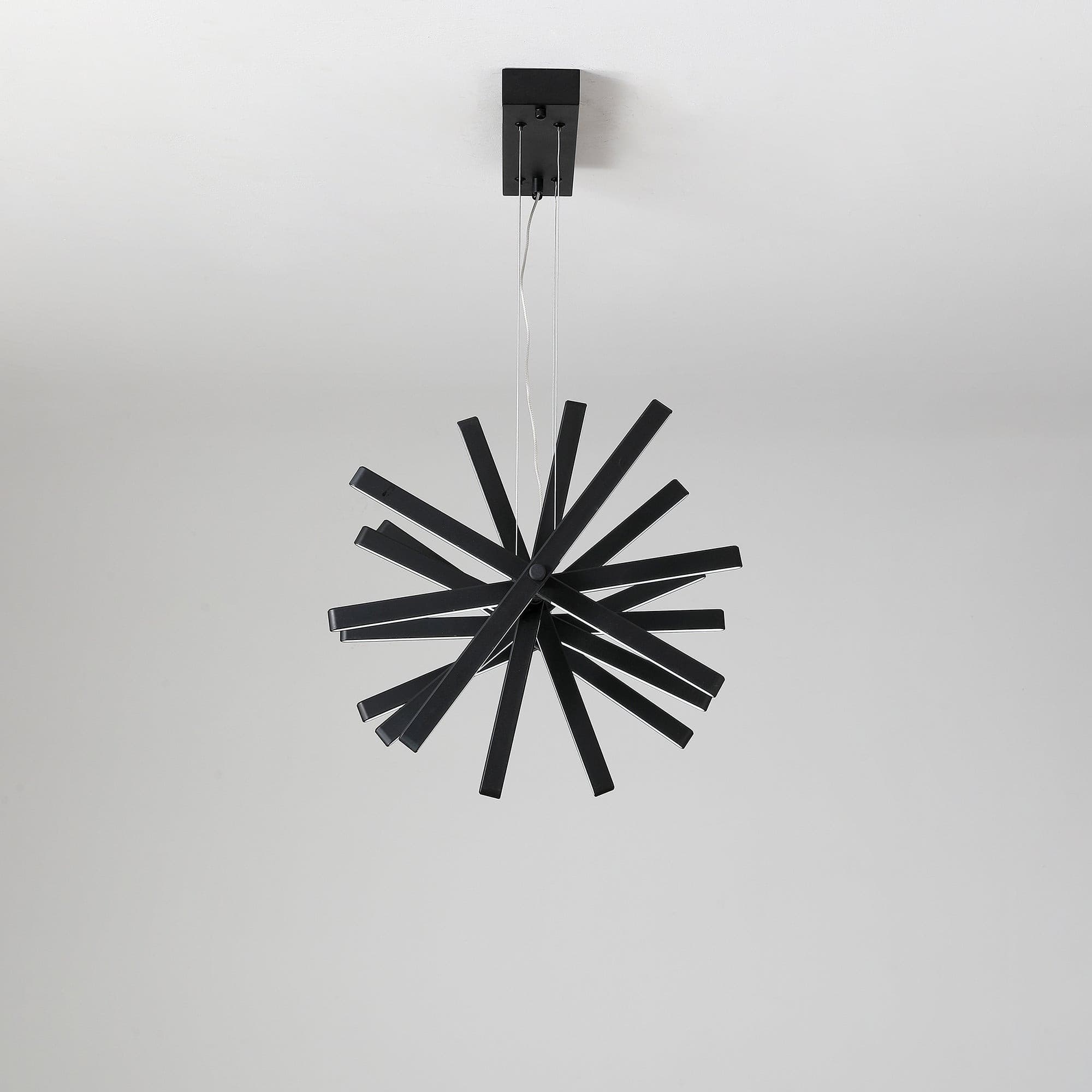 Black Rhythm Collection Chandeliers - Lumpaz