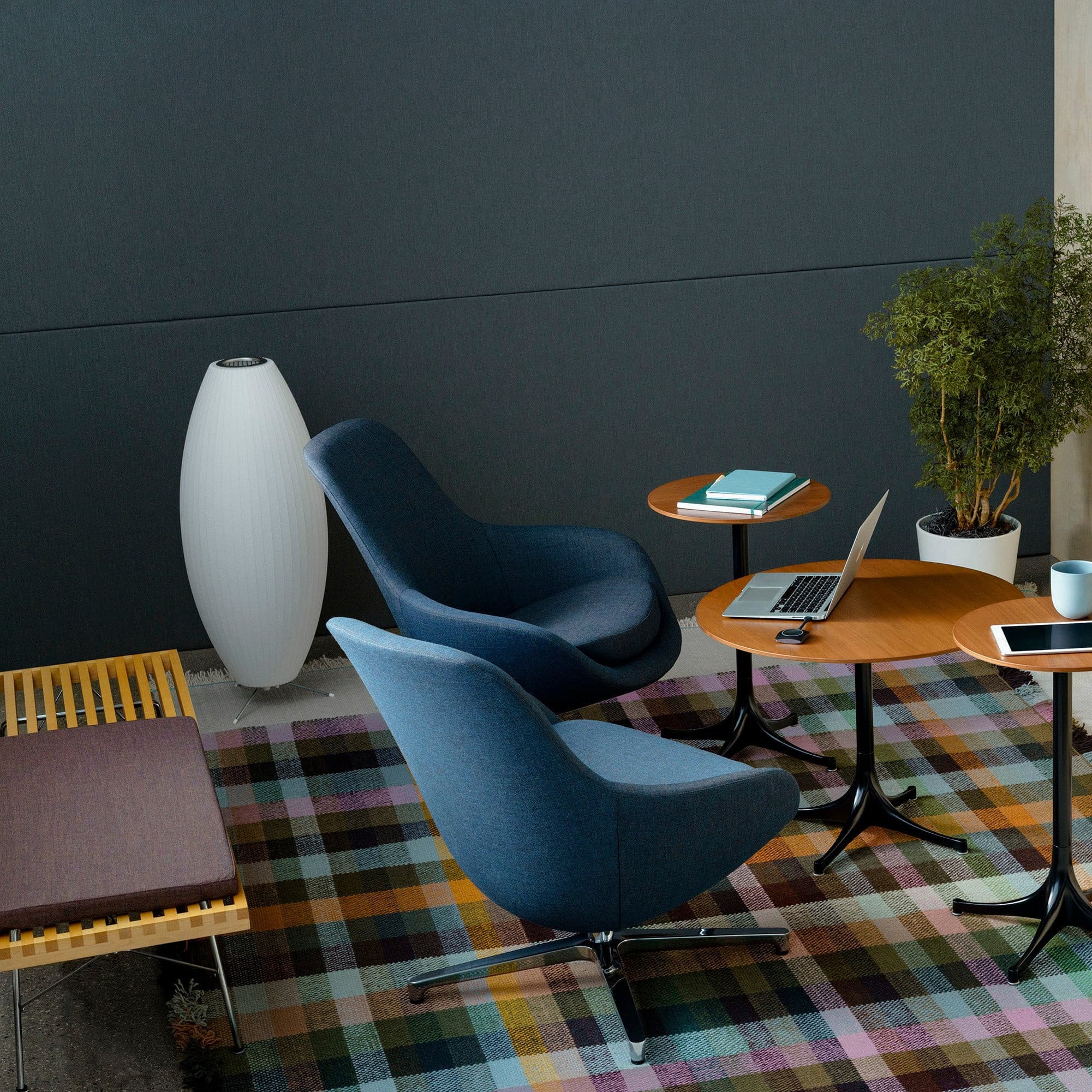 Nelson Tripod Table Lamp - Lumpaz