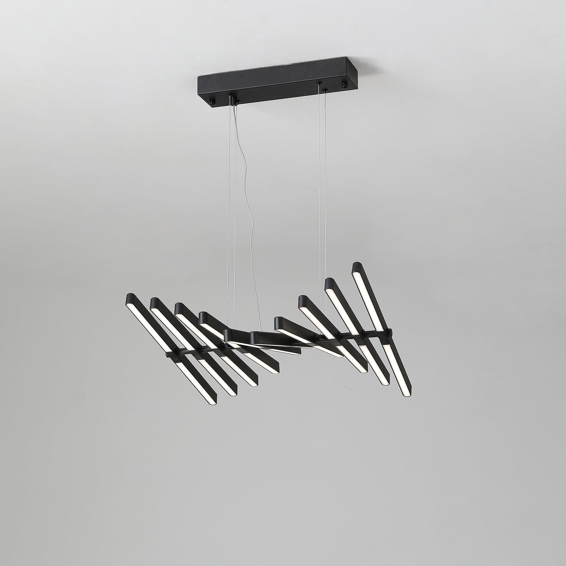 Black Rhythm Collection Chandeliers - Lumpaz