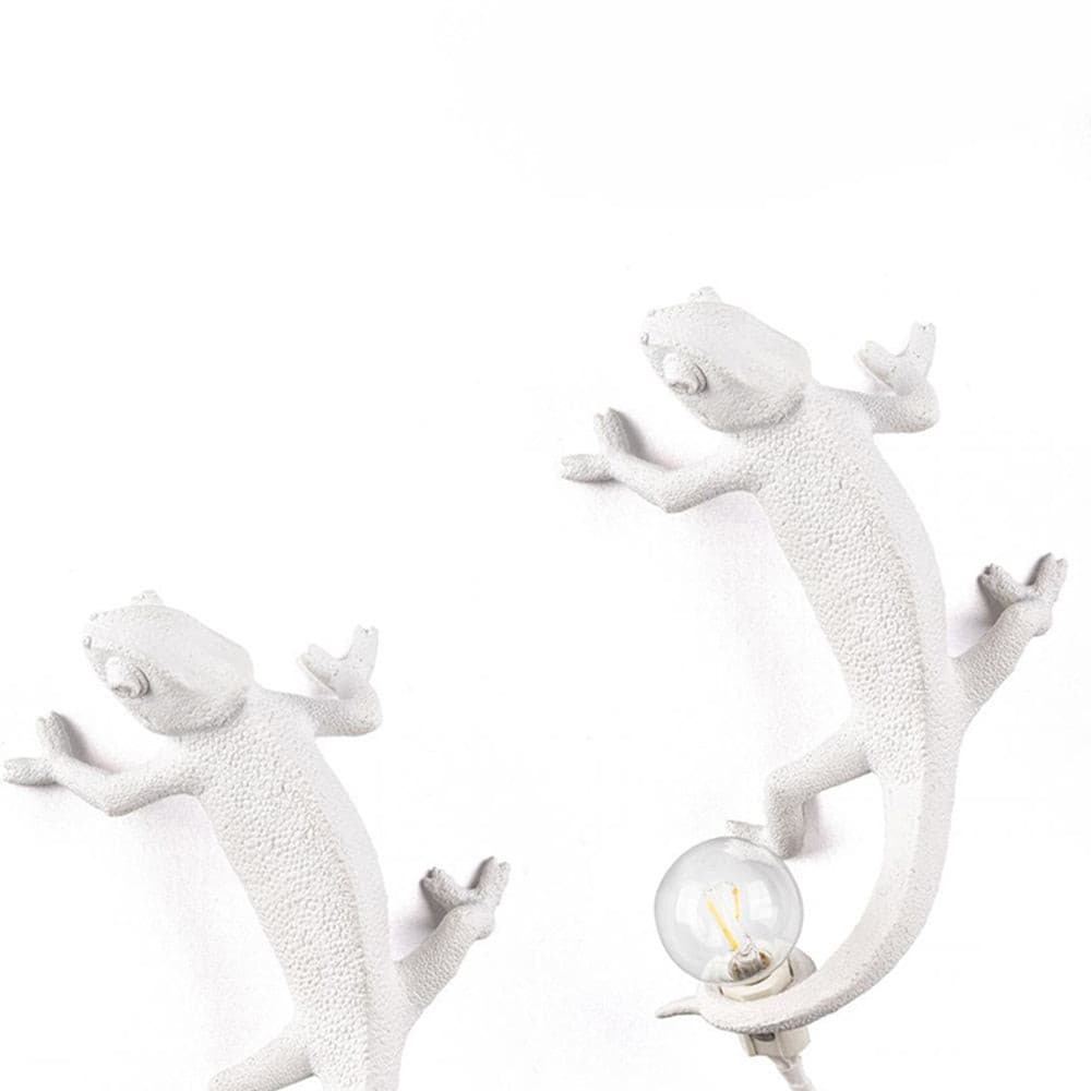 Chameleon Wall Lamp - Lumpaz
