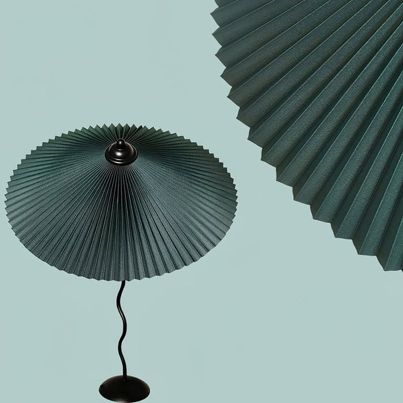 Wiggly Pleated Table Lamp - Lumpaz