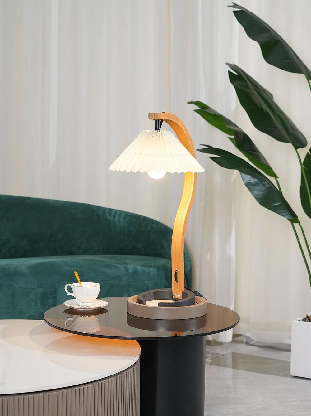 Caprani Wooden Table Lamp - Lumpaz