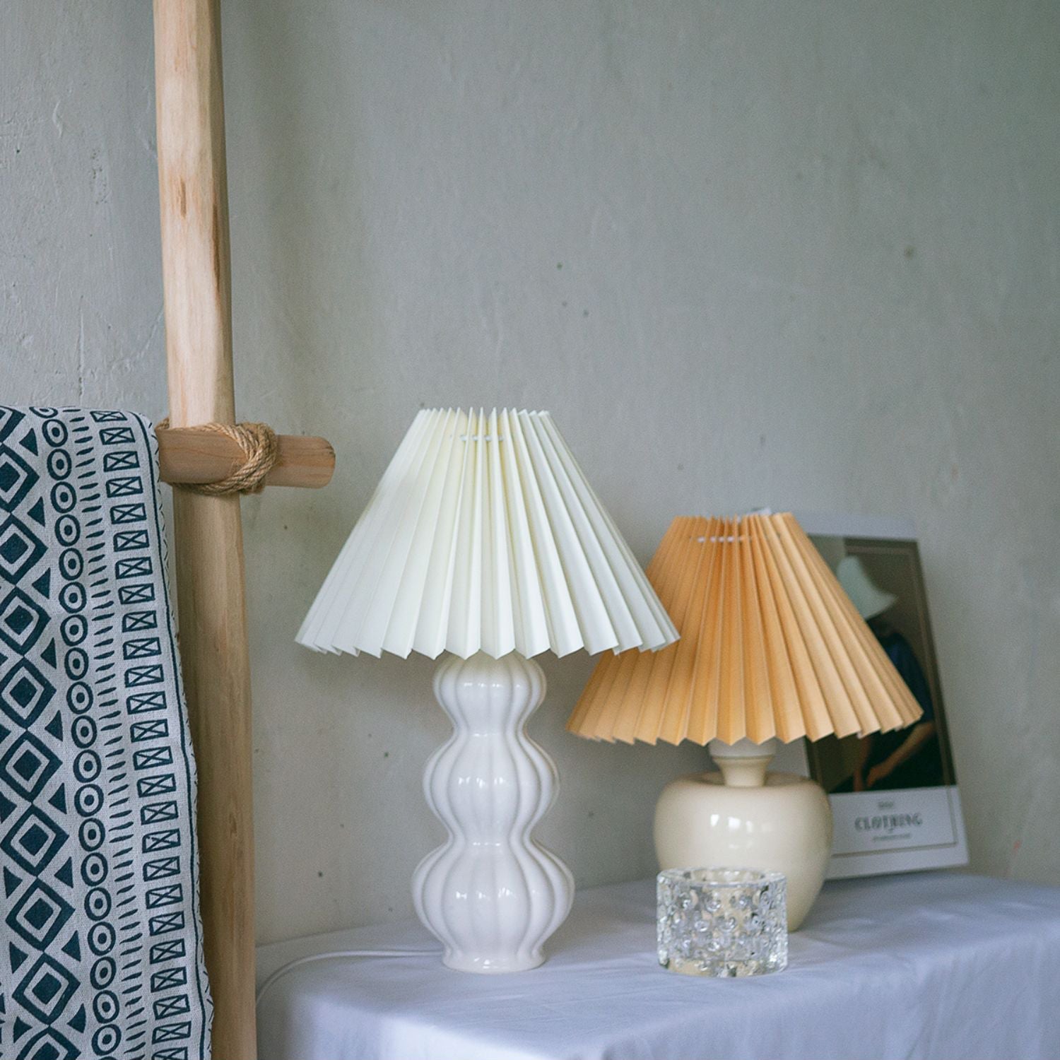 Luna Pleated Table Lamp - Lumpaz
