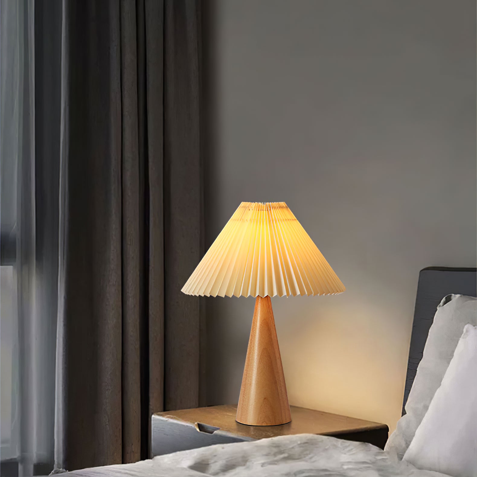 Stringer Table Lamp - Lumpaz