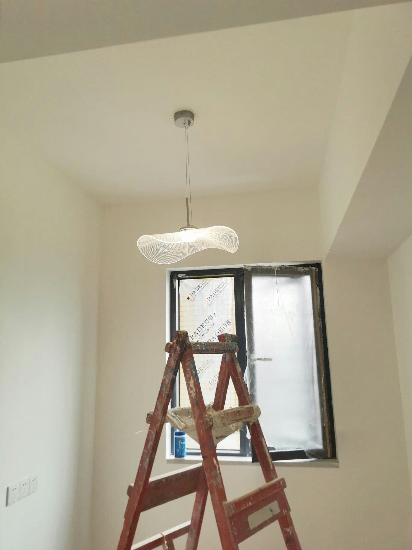 Round Tiered Pendant Light - Lumpaz