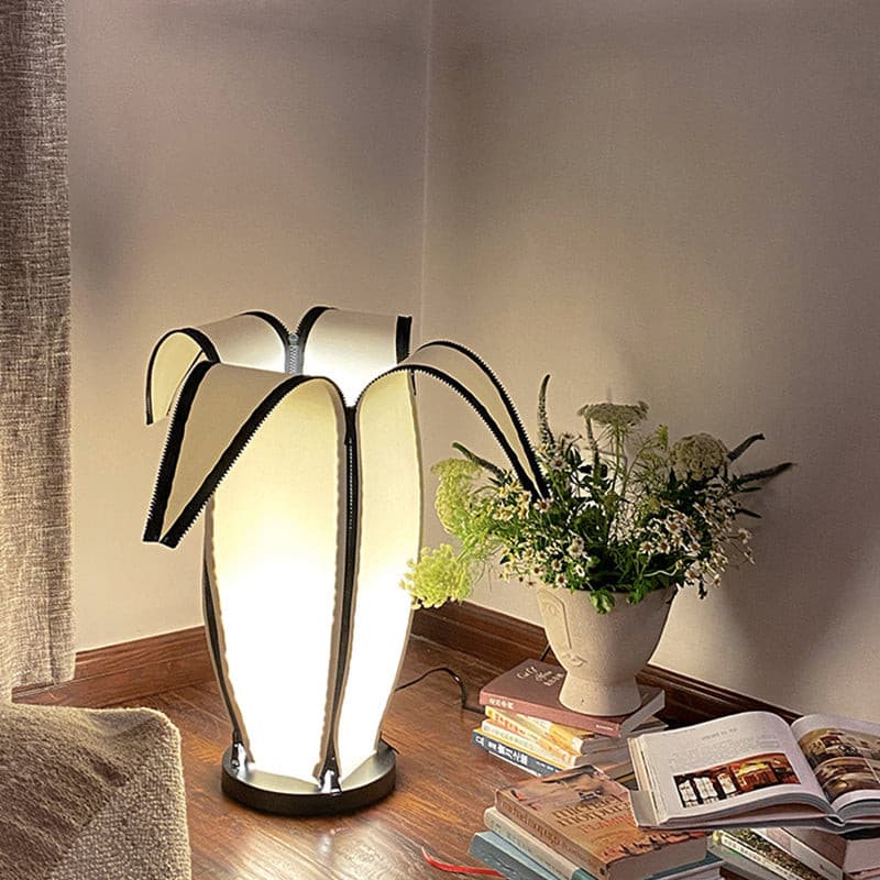 Banana Table Lamp - Lumpaz