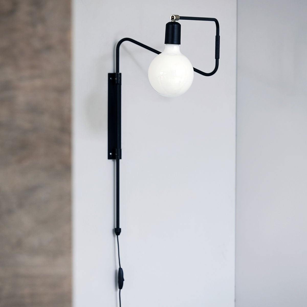 Swing Wall Lamp - Lumpaz
