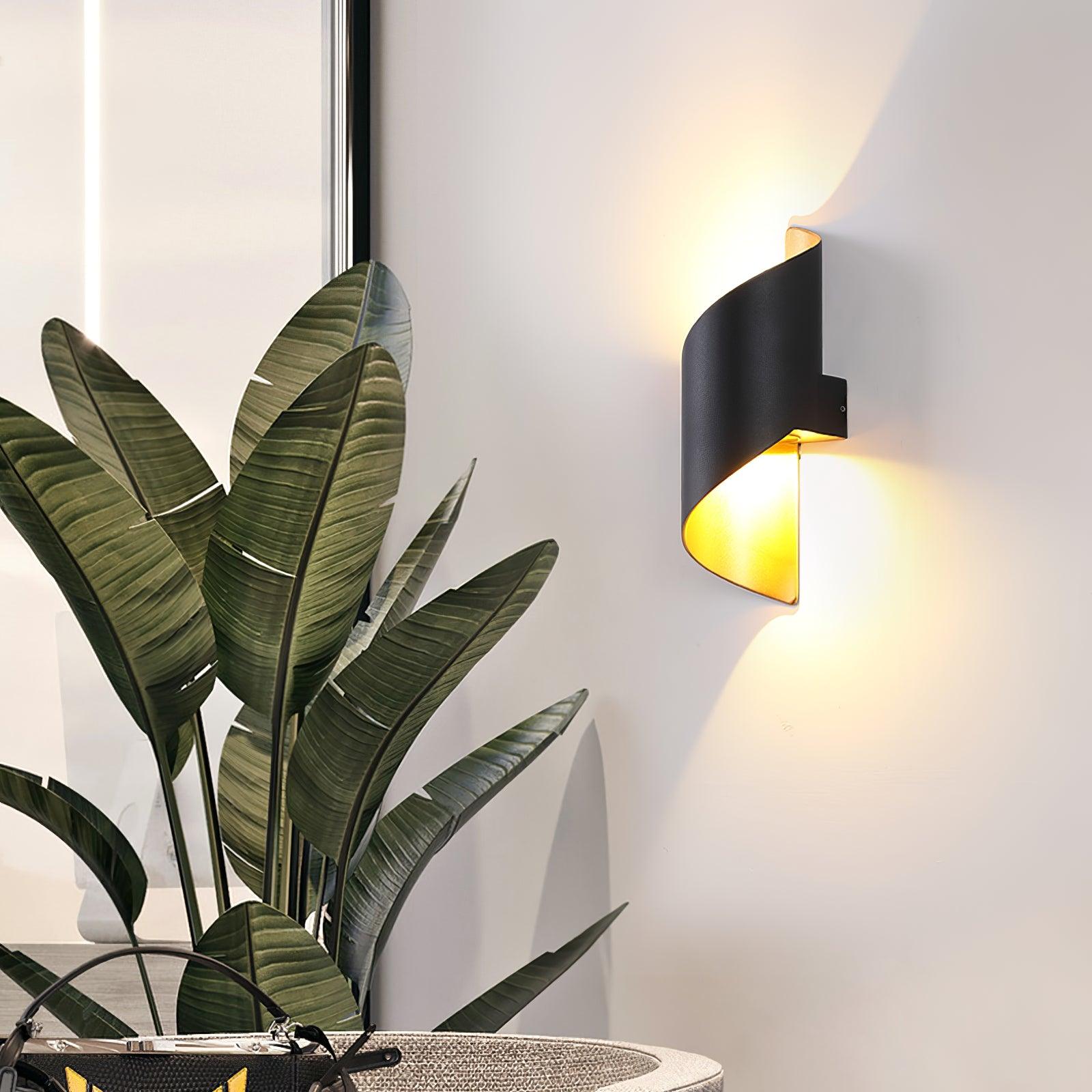 Helix Wall Lamp - Lumpaz