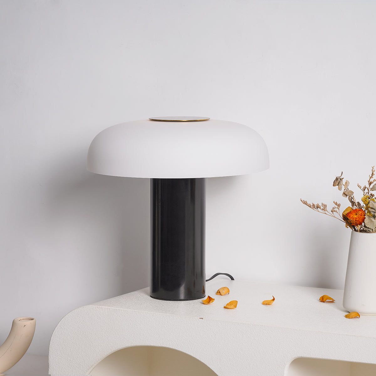 Tropico Media Table Lamp - Lumpaz