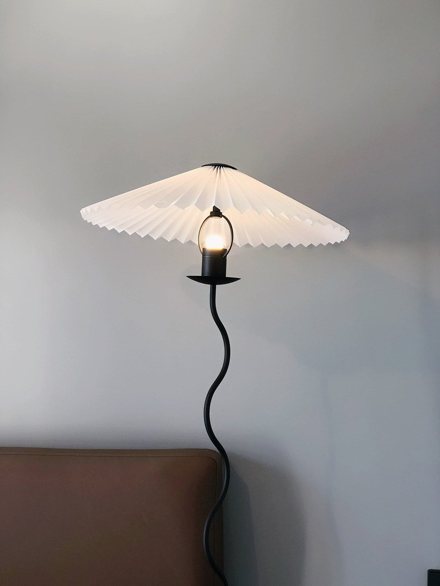 Wiggly Pleated Floor Lamp - Lumpaz