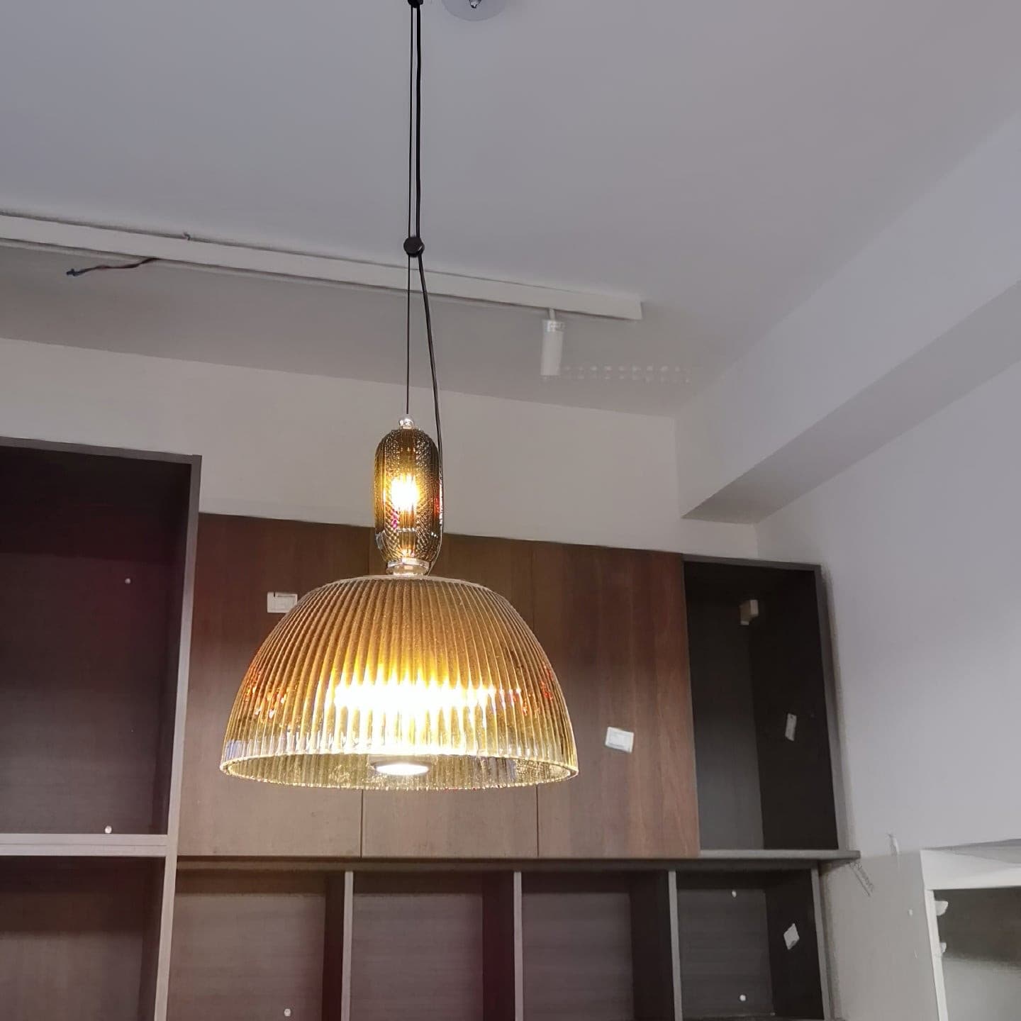 One Pendant Lamp - Lumpaz