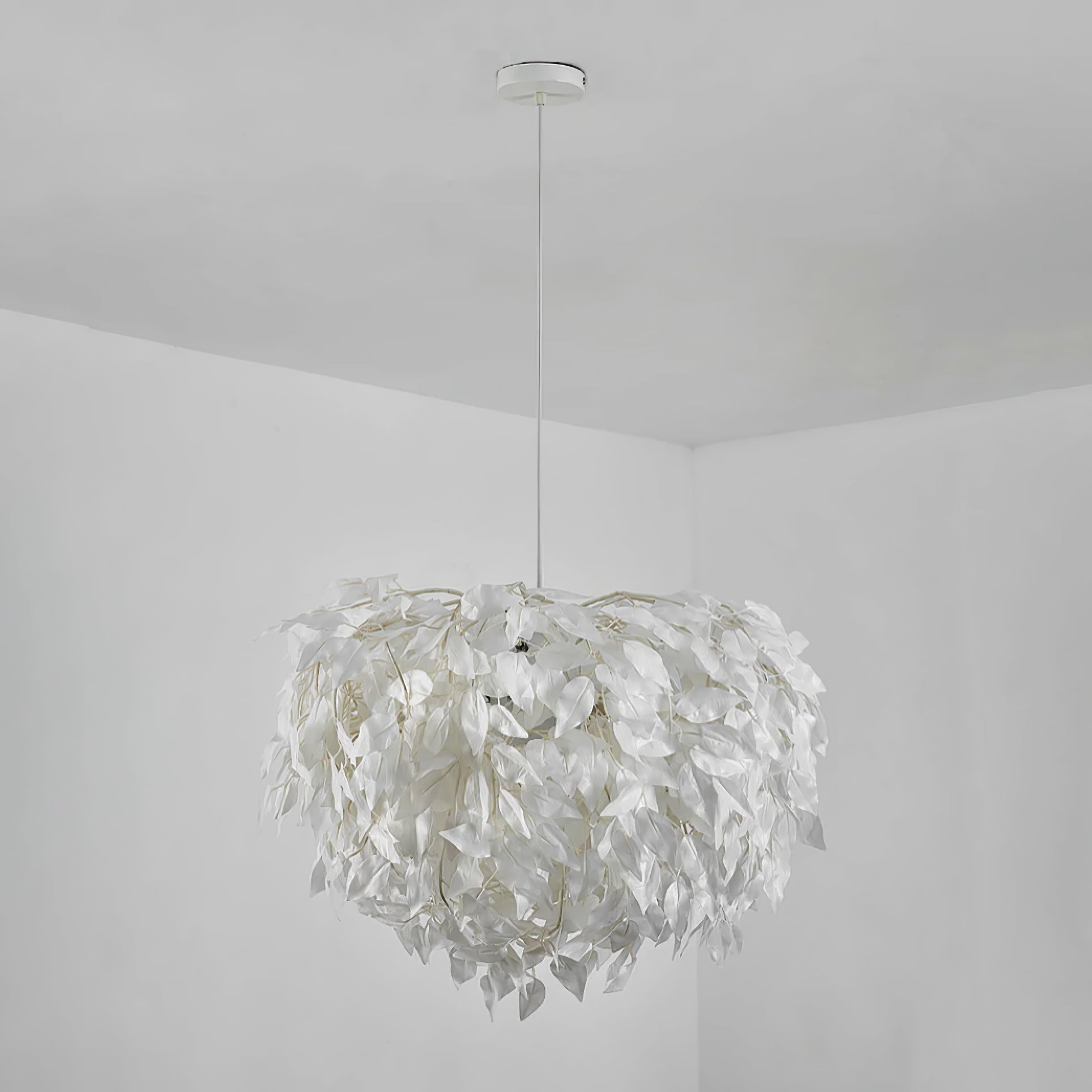 Plastic Leaves Pendant Lamp - Lumpaz