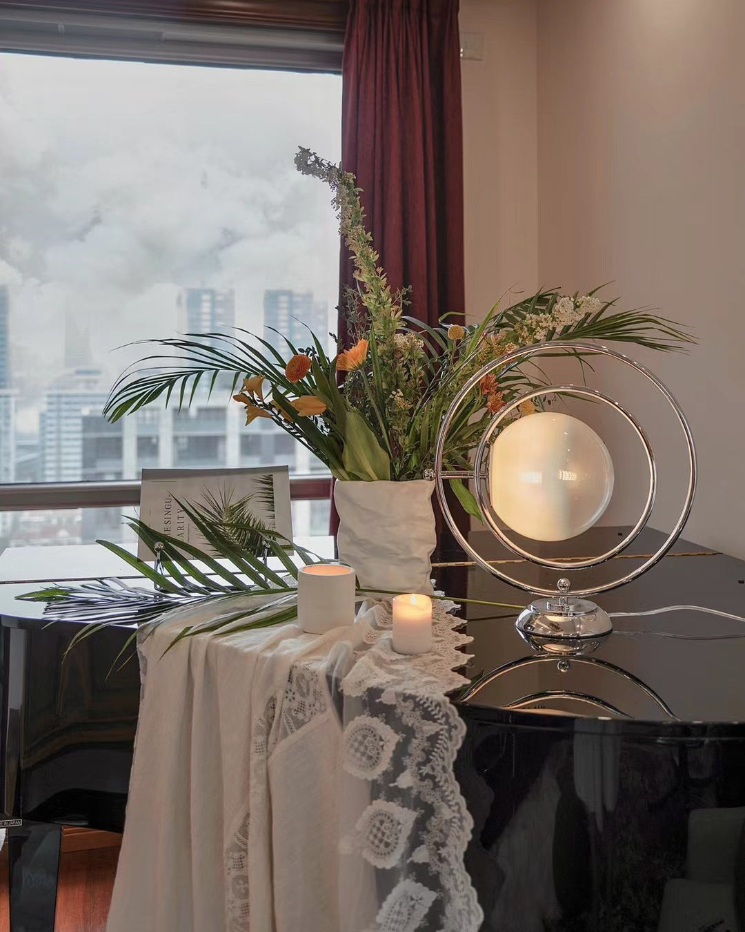 Planet Table Lamp - Lumpaz