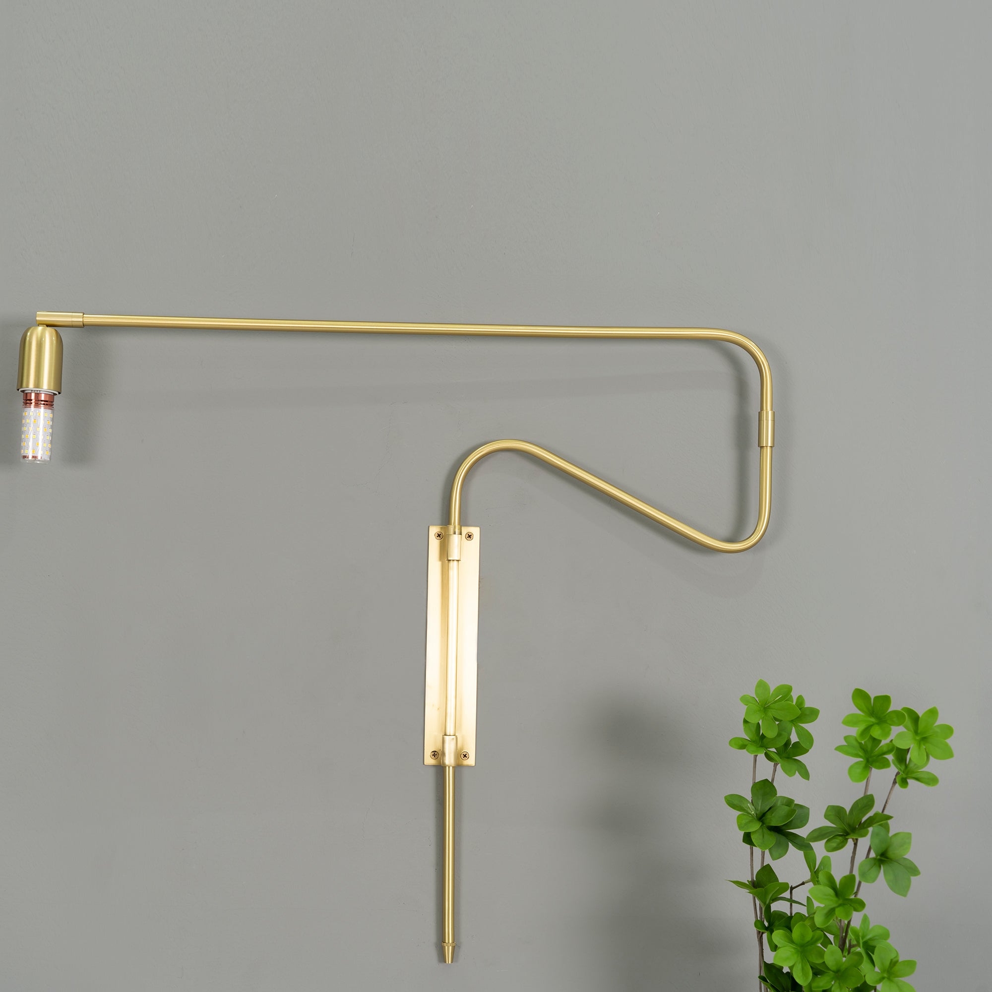 Swing Wall Lamp - Lumpaz