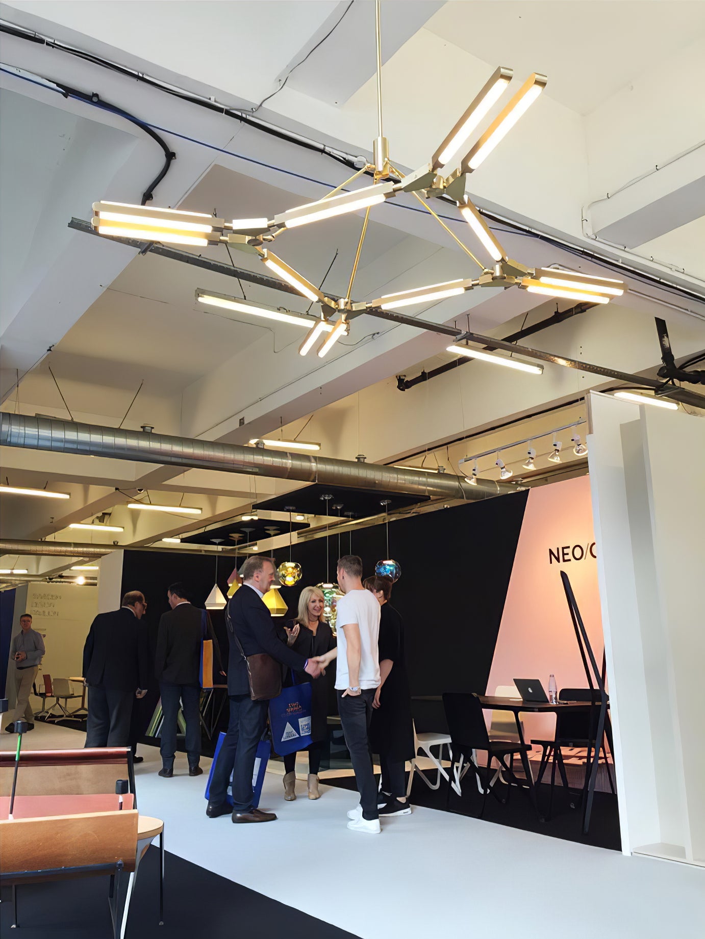 Visual Major Chandelier - Lumpaz