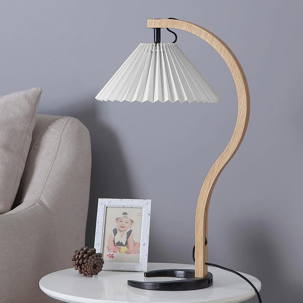Caprani Wooden Table Lamp - Lumpaz