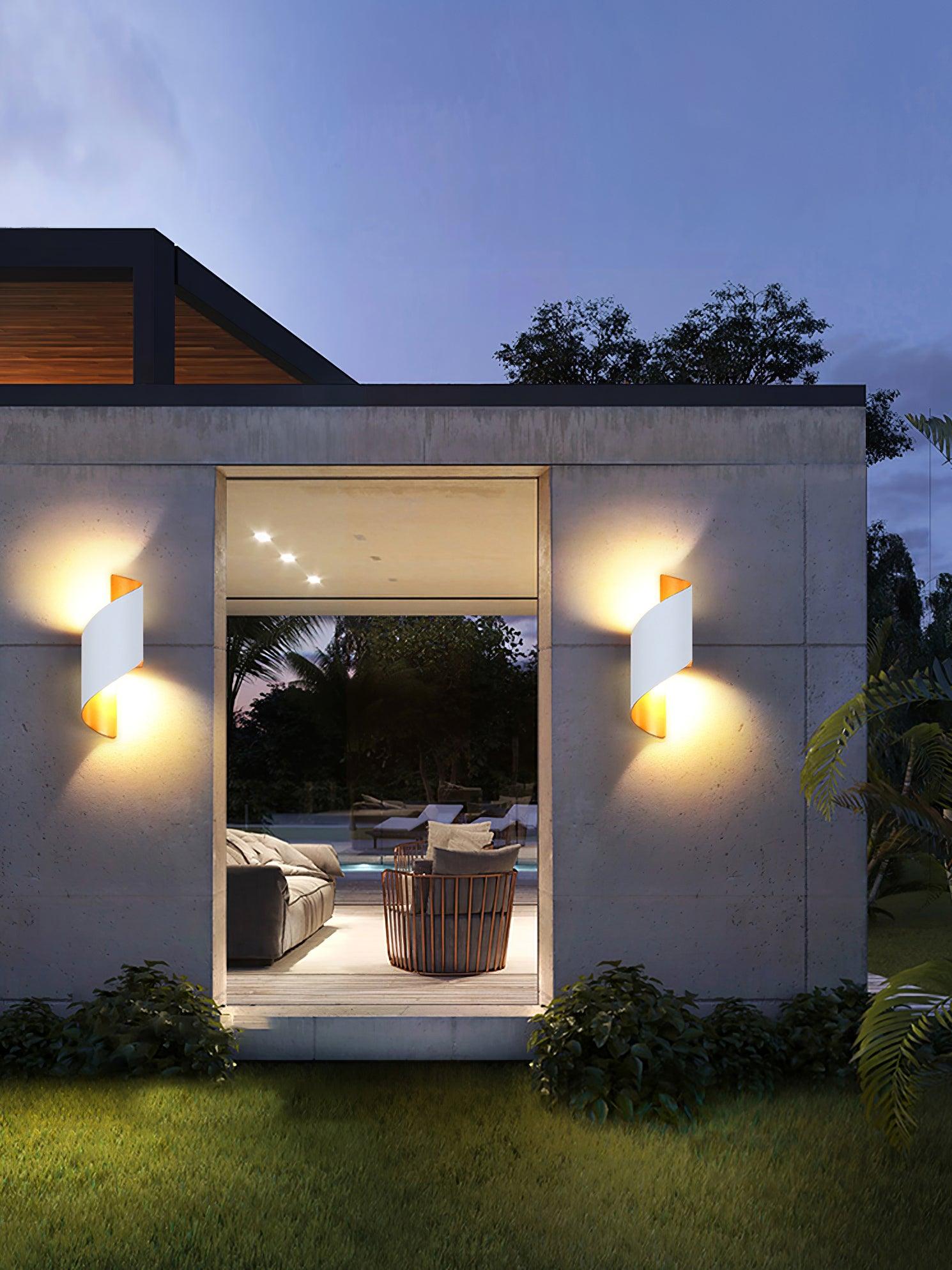 Helix Wall Lamp - Lumpaz
