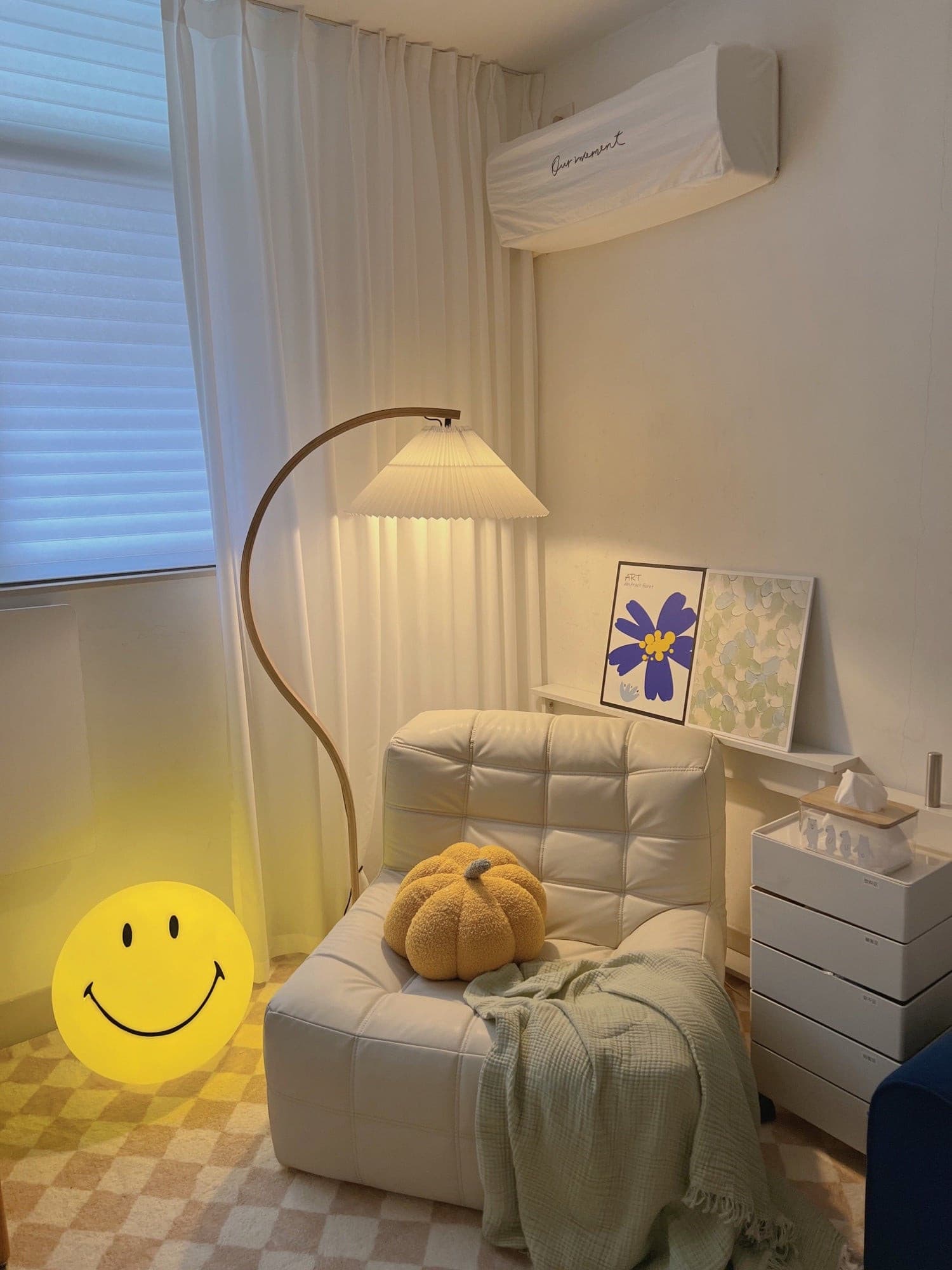 Mr Maria Smiley Table Lamp - Lumpaz