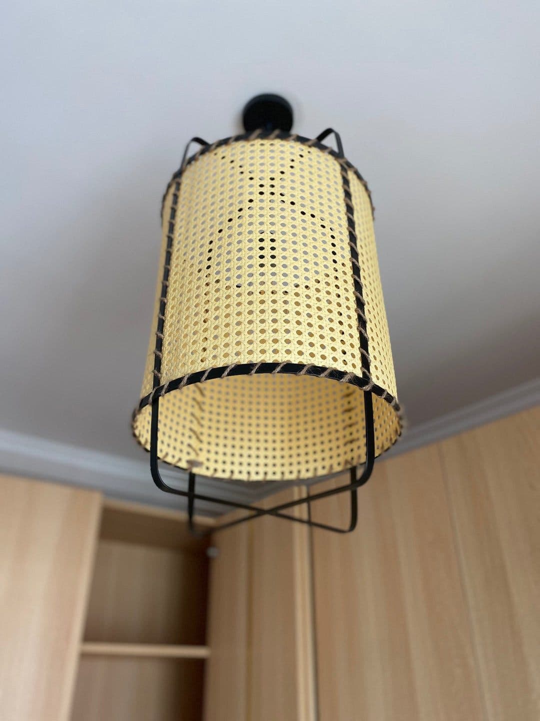 Rattan Cane Pendant Lamp - Lumpaz