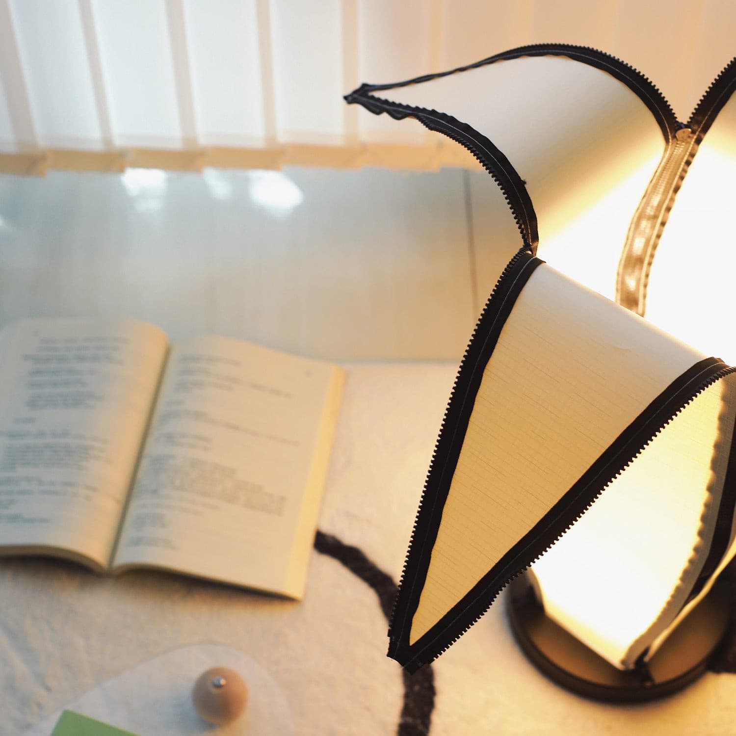 Banana Table Lamp - Lumpaz