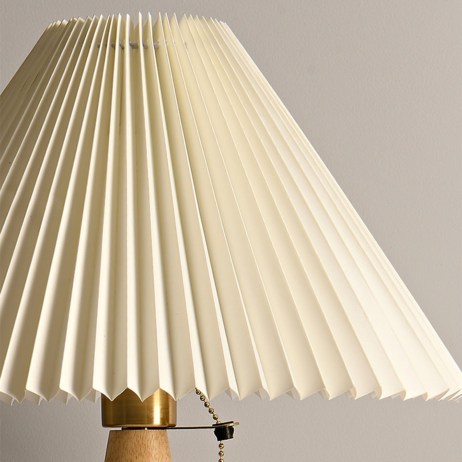 Stringer Table Lamp - Lumpaz
